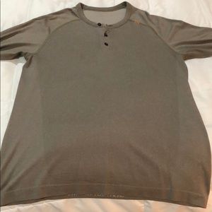 Lululemon Metal Vent Henley LS